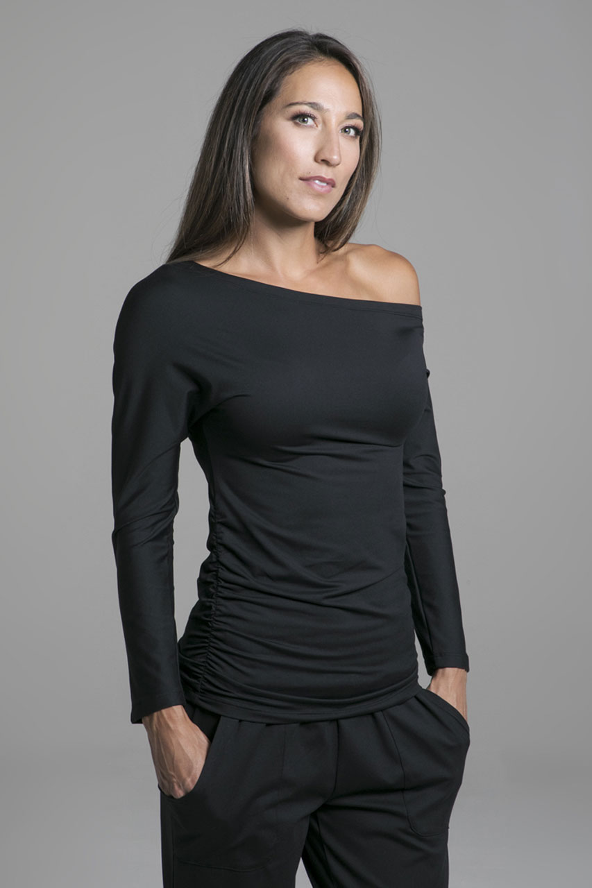 Cozy Off-the-Shoulder Yoga Pull-Over in Black