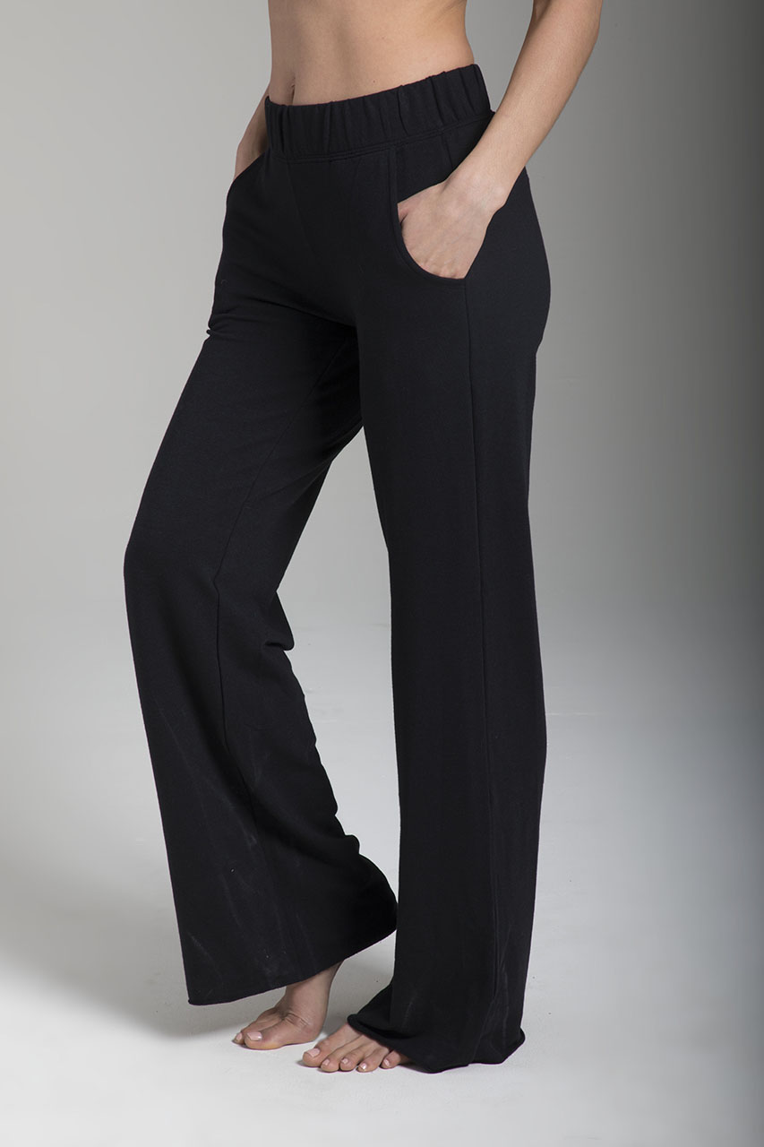Zerlar Yoga Pants for Women High Waist Yoga Pants with Pockets Wide Leg Comfy Drawstring Loose Fit Sports Pants 